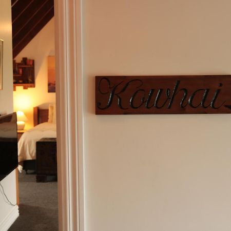 Westholm Lodge Harihari Экстерьер фото